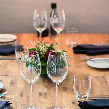 瑞博格酒店 酒店 比隆