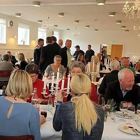 Refborg 3*