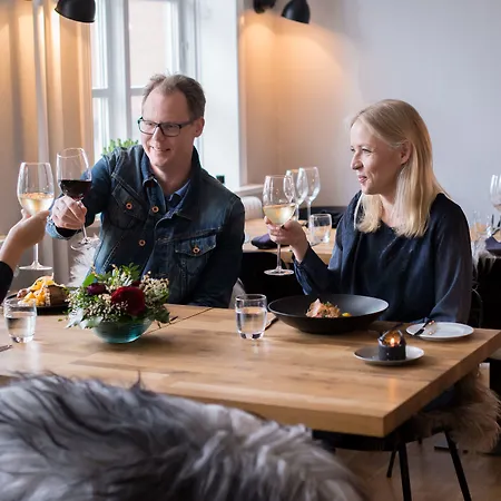 酒店 瑞博格酒店 3*