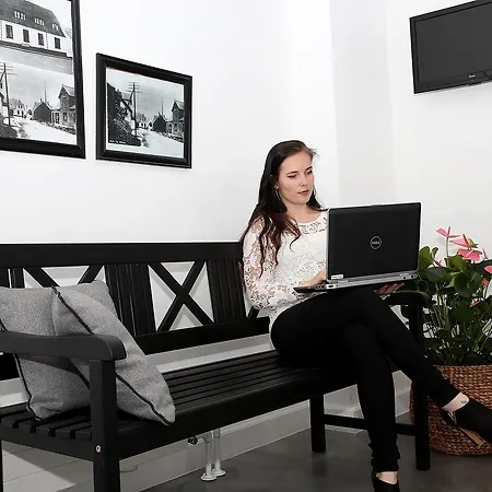 瑞博格酒店 酒店