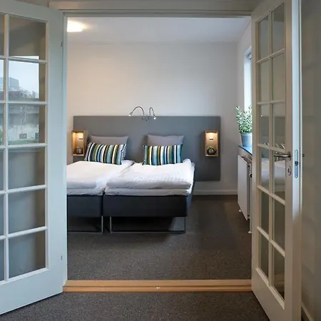 Refborg 3* بيلوند