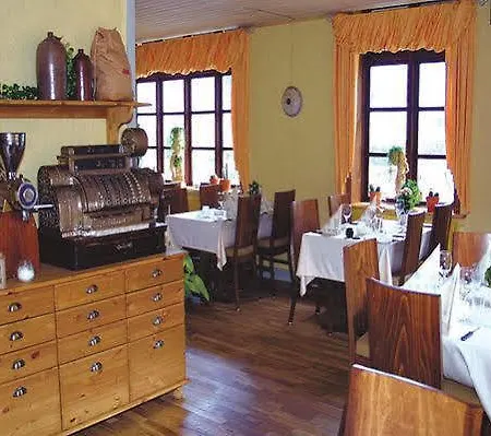 Refborg 3*